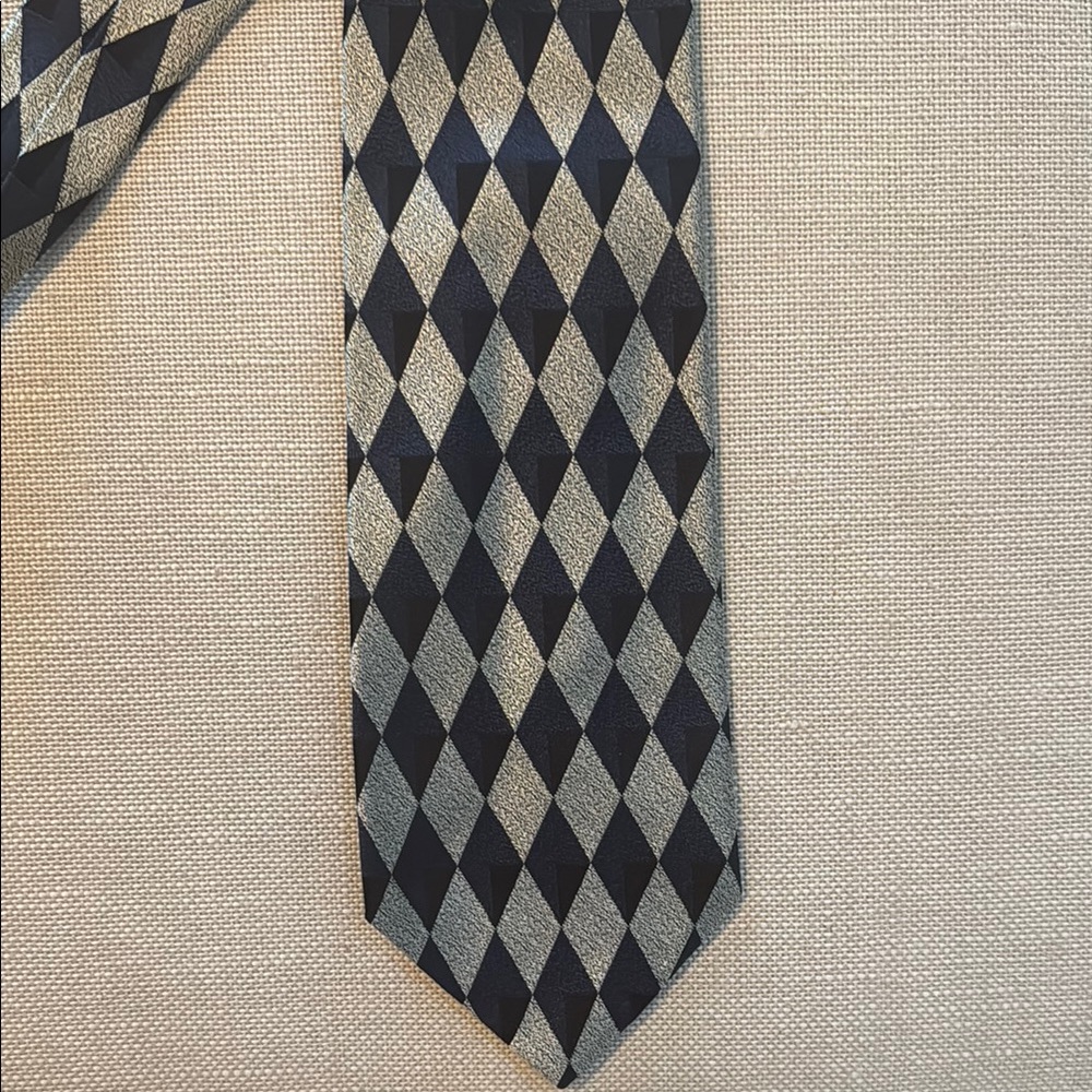 Elegant Blue Black and Gray Diamond Pattern Tie
